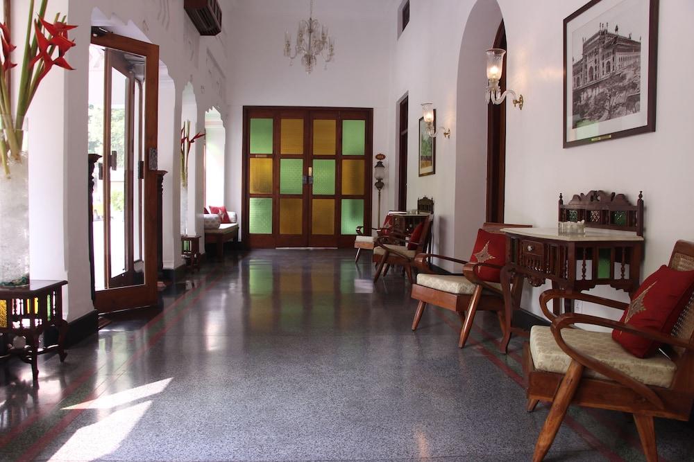 Saraca Hotel Lucknow Eksteriør billede