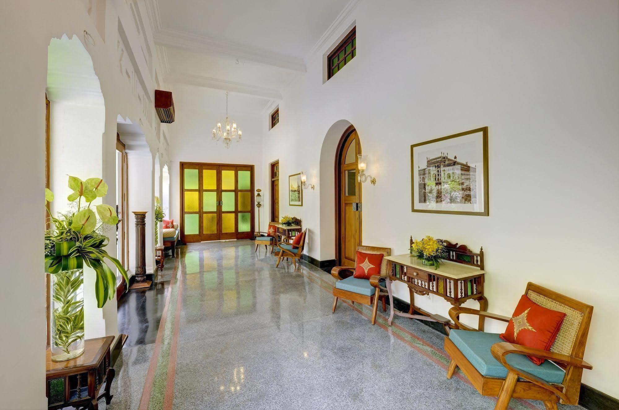 Saraca Hotel Lucknow Eksteriør billede